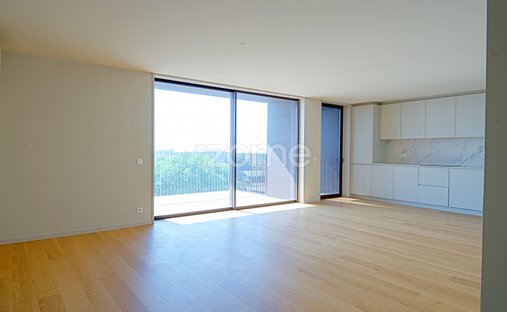 Apartment in Santa Marinha e Sao Pedro da Afurada, Porto District, Portugal 1