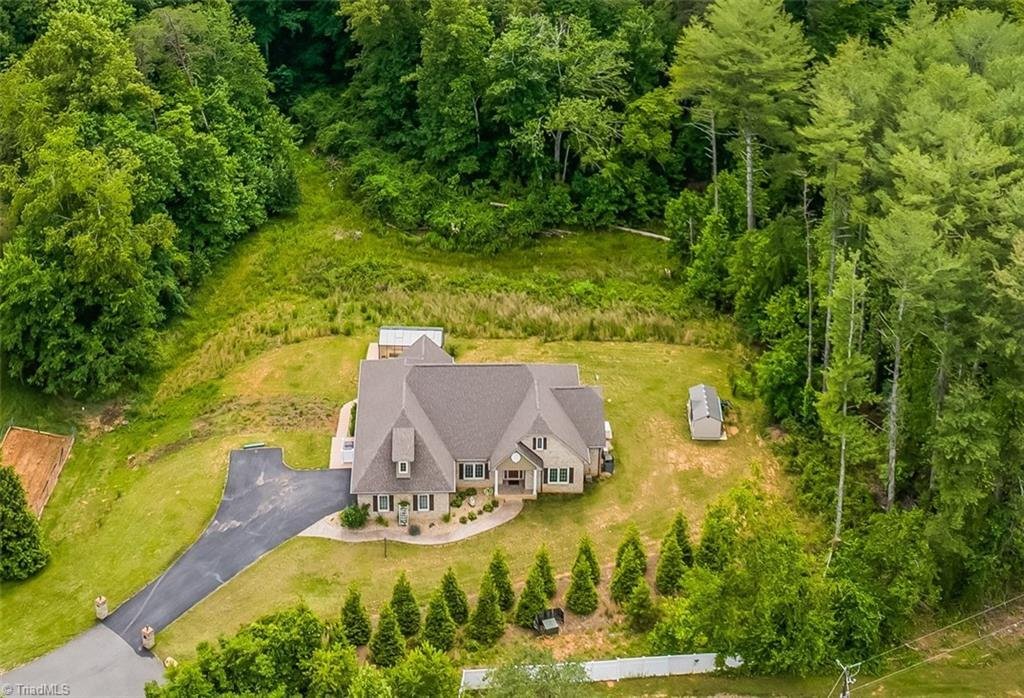 House in Mount Airy, North Carolina, United States 1 - 18052942