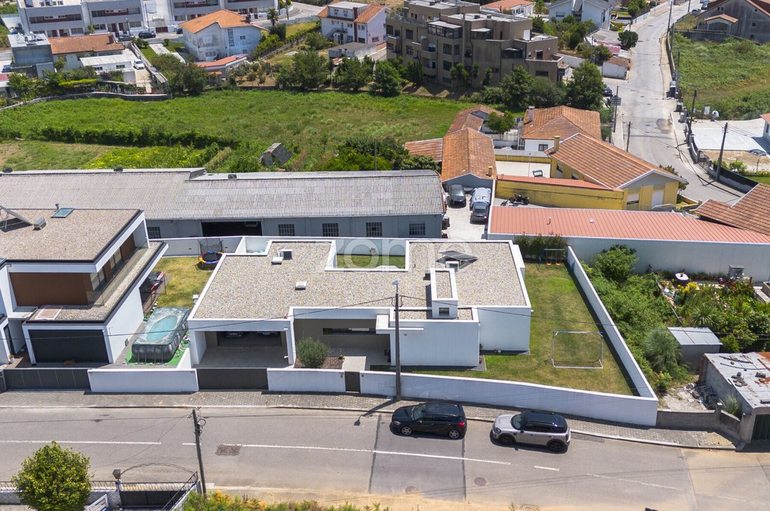House in Serzedo e Perosinho, Porto District, Portugal 3 - 18424203