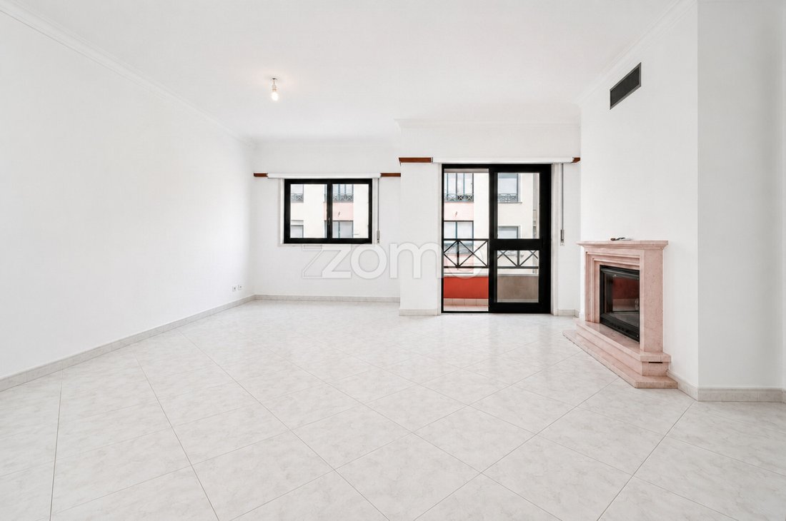 Apartment in Sao Domingos de Rana, Lisbon, Portugal 2 - 18424038