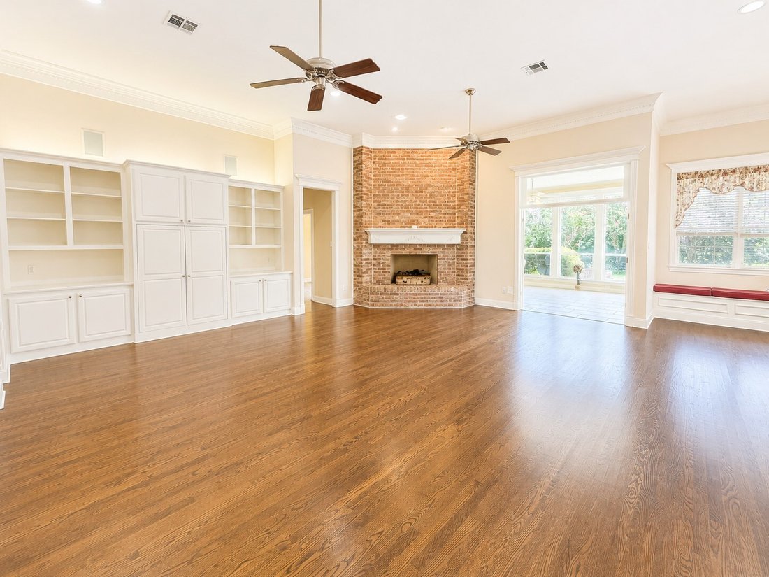 House in Corsicana, Texas, United States 4 - 18422599