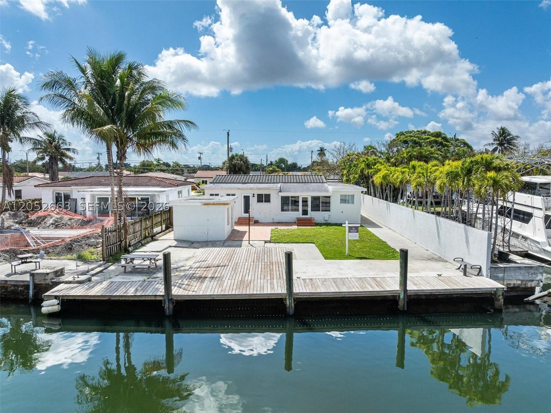 House in Miami, Florida, United States 2 - 18423076