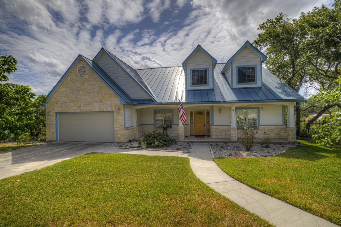 House in Canyon Lake, Texas, United States 2 - 18422260