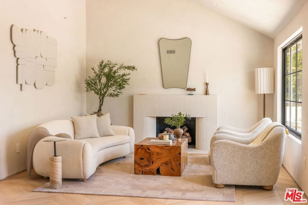 House in Los Angeles, California, United States 1 - 18423417