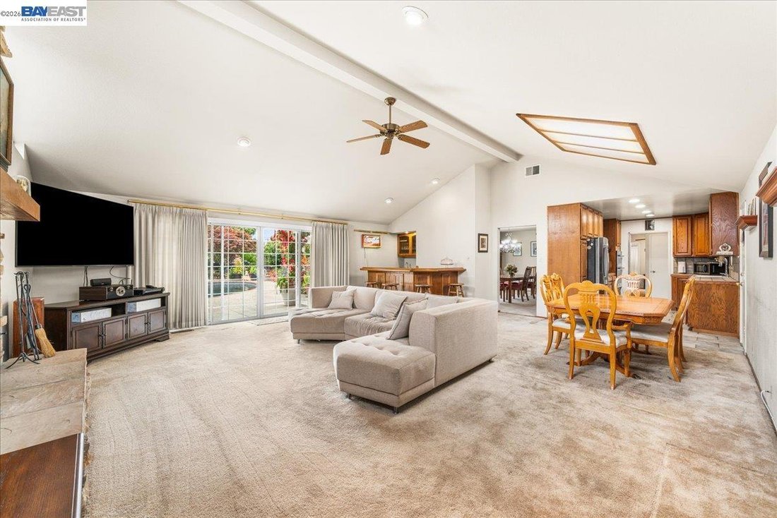 House in Newark, California, United States 5 - 18423181