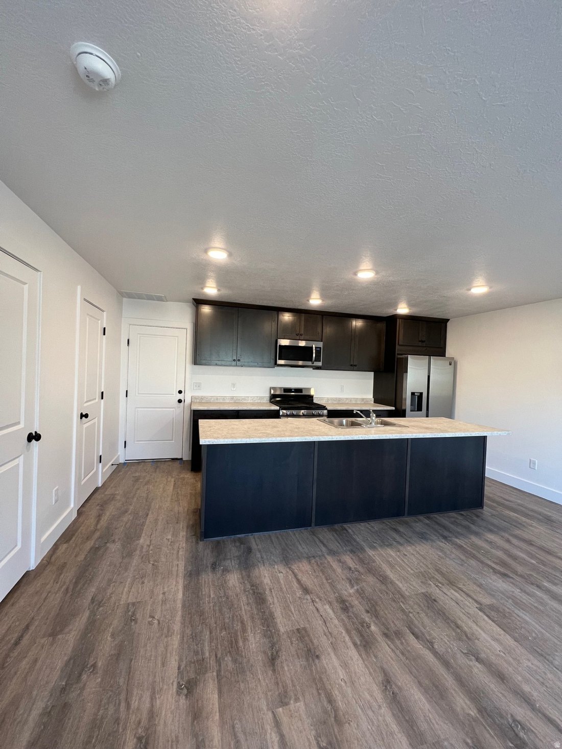 Smithfield, Utah, United States 2 - 18422339