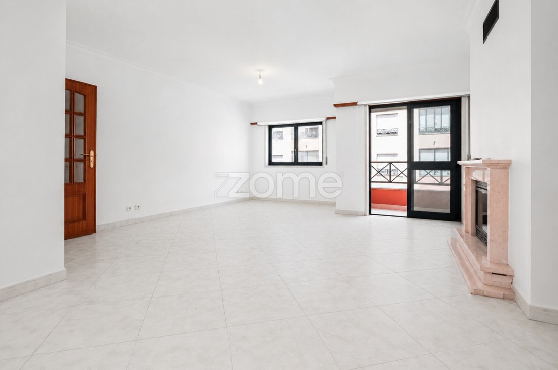 Apartment in Sao Domingos de Rana, Lisbon, Portugal 3 - 18424038