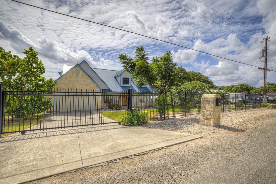 House in Canyon Lake, Texas, United States 5 - 18422260