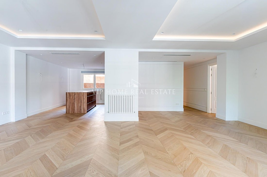 Apartment in Chamberi, Madrid, Spain 4 - 18422368