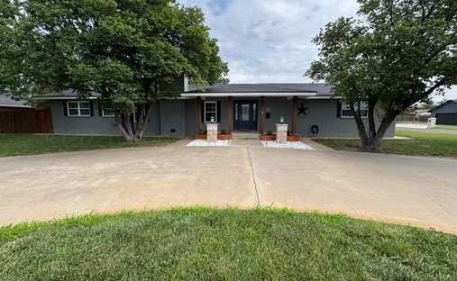 House in Canyon, Texas, United States 1