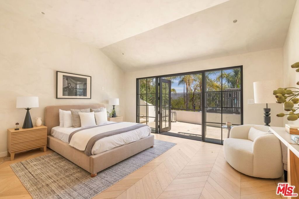 House in Los Angeles, California, United States 3 - 18423417