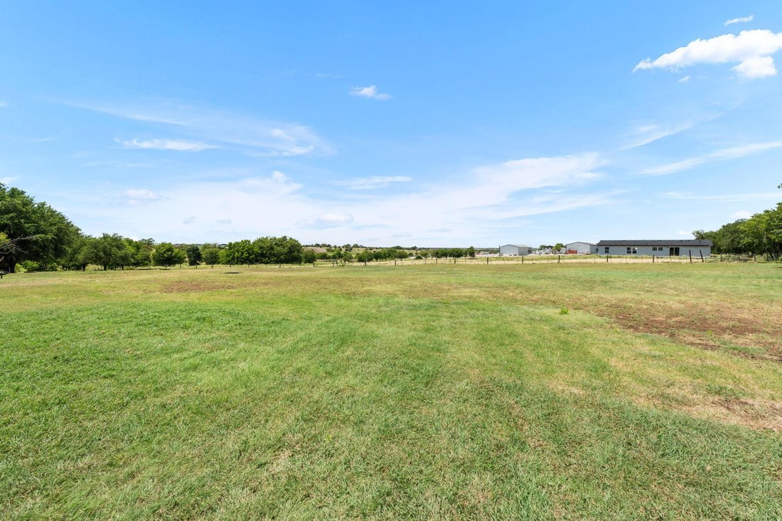House in Hutto, Texas, United States 3 - 18422243
