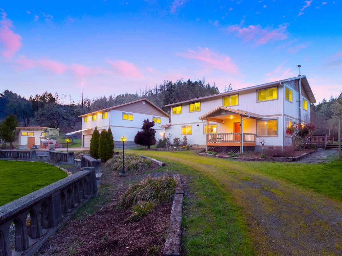 House in Winston, Oregon, United States 3 - 18423148