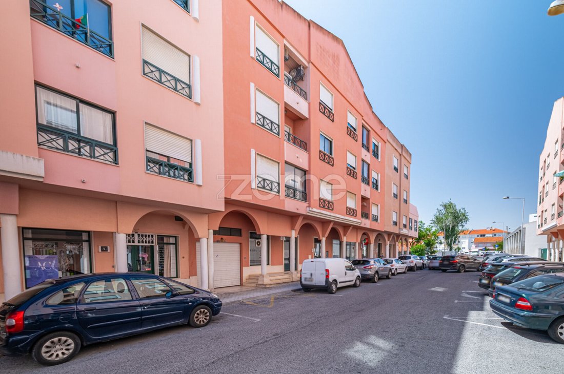 Appartamento a São Domingos de Rana, Lisbona, Portogallo 1 - 18424038