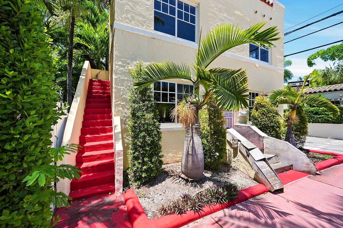 House in Miami, Florida, United States 3 - 18422843