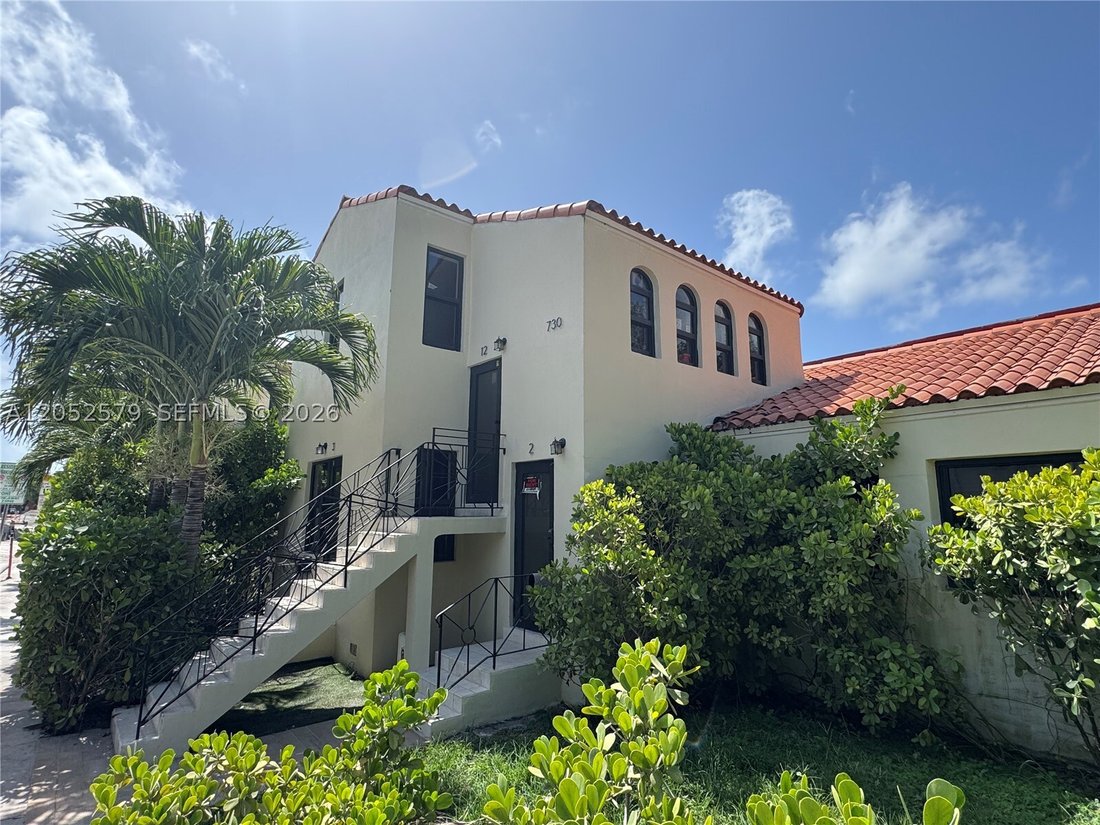 Miami Beach, Florida, United States 4 - 18423141