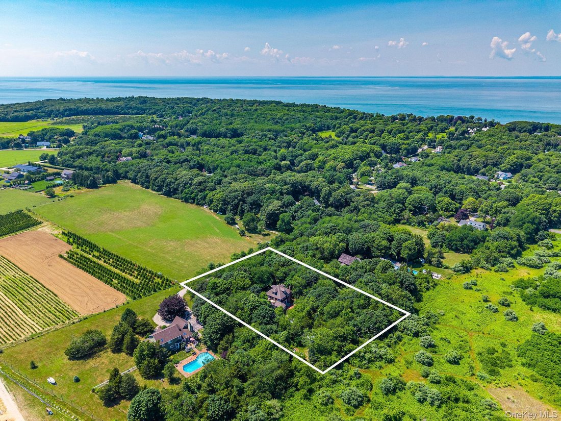 House in Southold, New York, United States 2 - 18423940