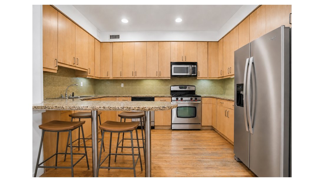 Condo in New York, New York, United States 3 - 18423958