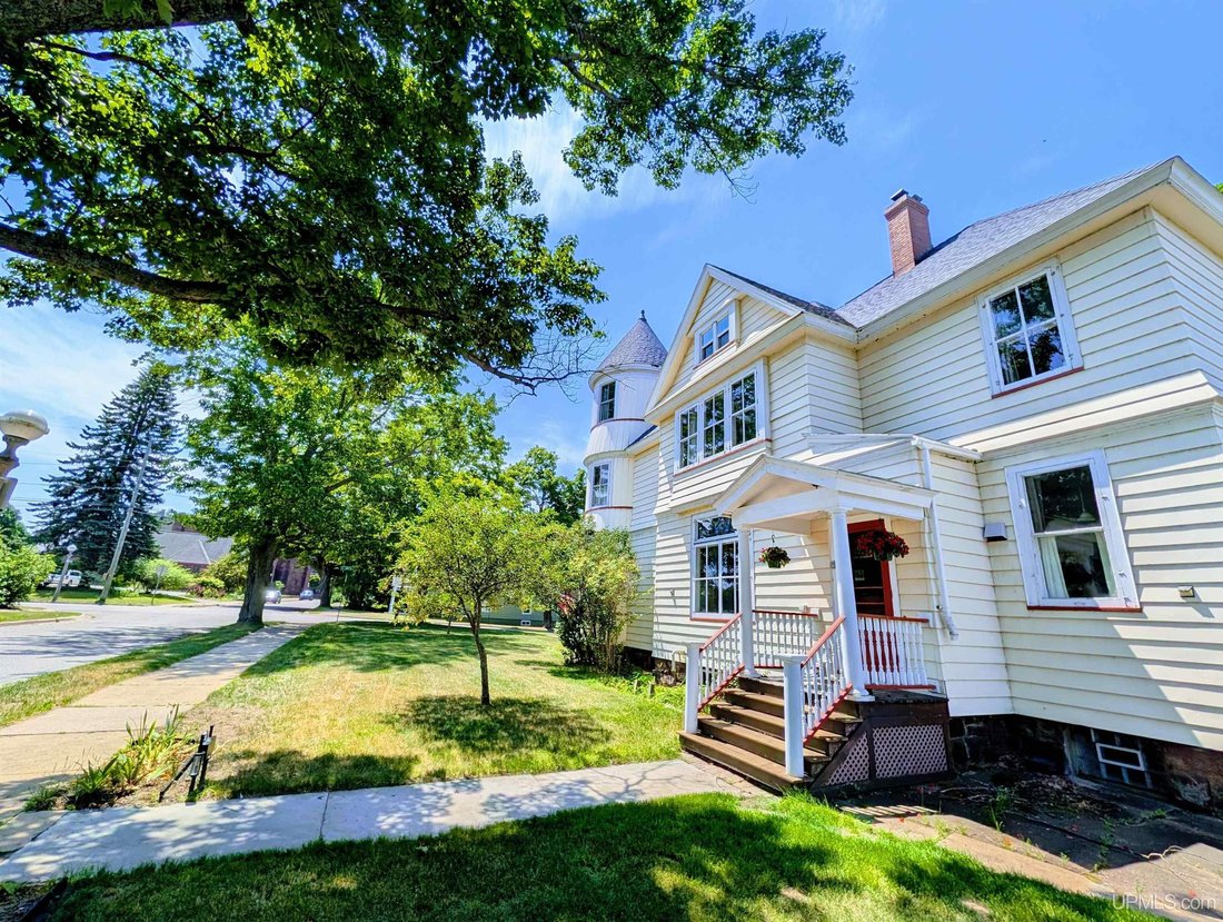 House in Marquette, Michigan, United States 5 - 18423590
