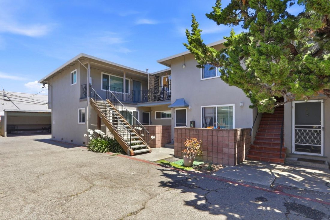 San Jose, California, United States 4 - 18423176