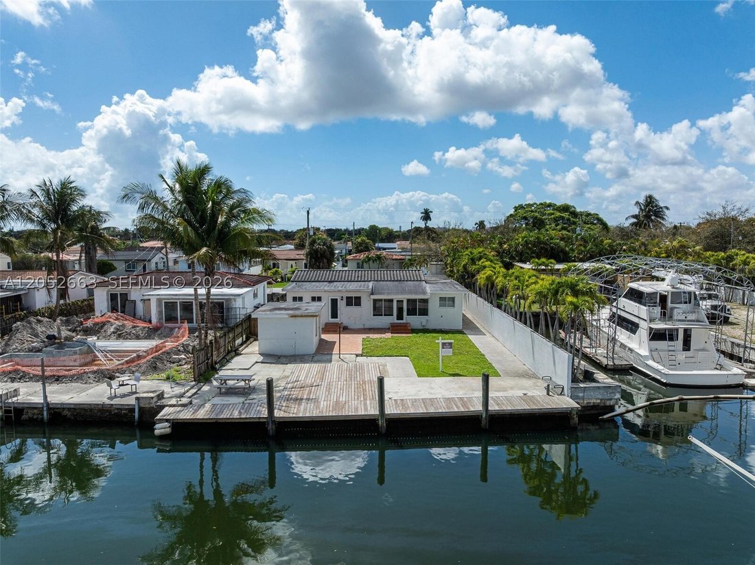 House in Miami, Florida, United States 3 - 18423076