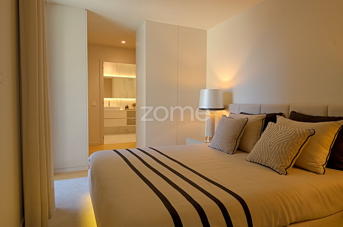 Apartment in Santa Marinha e Sao Pedro da Afurada, Porto District, Portugal 3 - 15655418