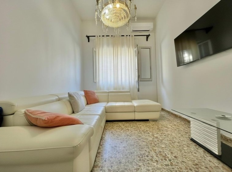 House in Historic Center, Viareggio, Tuscany 3 - 18422265