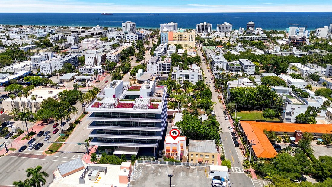 House in Miami, Florida, United States 5 - 18422843