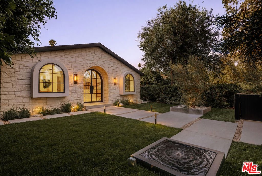 House in Los Angeles, California, United States 2 - 18423416