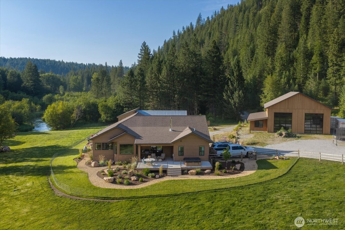 House in Newport, Washington, United States 1 - 18422671