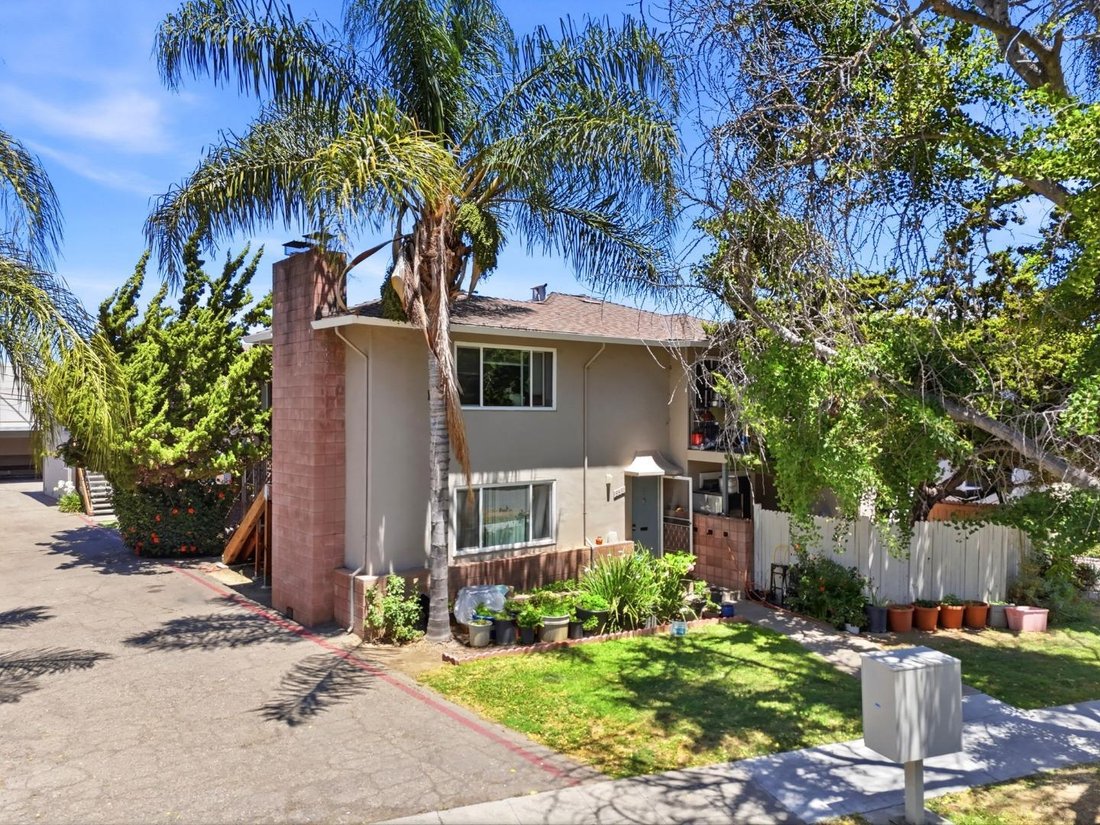 San Jose, California, United States 1 - 18423176
