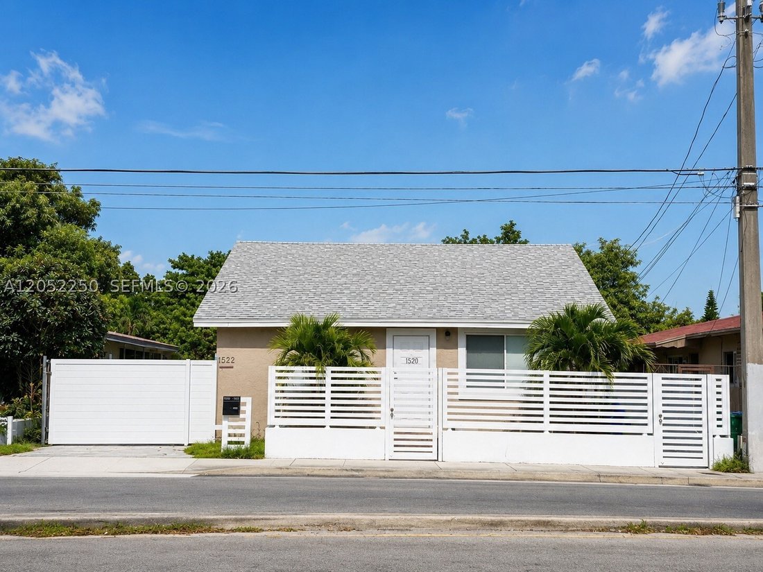 Miami, Florida, United States 1 - 18423071