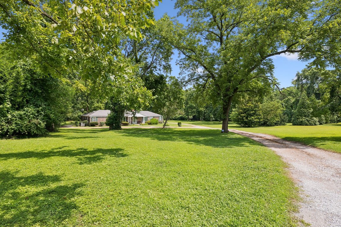 House in Nashville, Tennessee, United States 3 - 18422489
