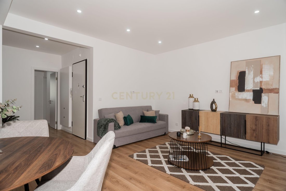 Apartment in Arroios, Lisbon, Portugal 3 - 18424053