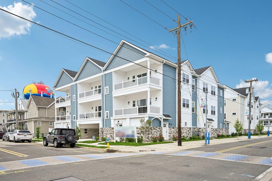 Condo in Wildwood, New Jersey, United States 1 - 18422972