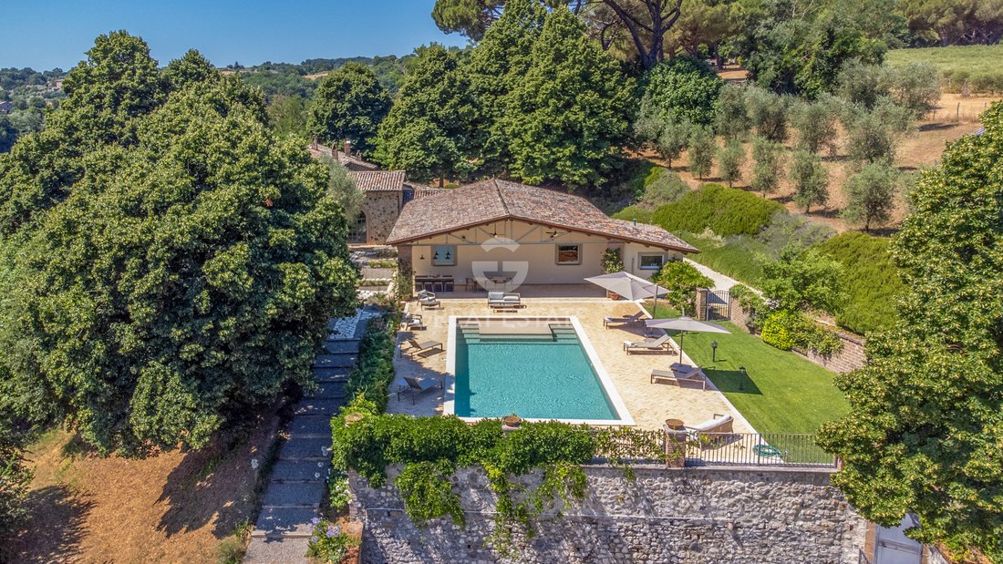 Estate in Center, Orvieto, Umbria 1 - 18424065
