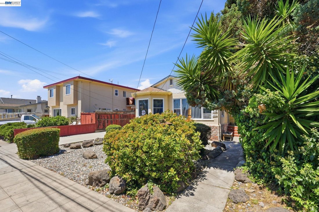 Apartment in San Leandro, California, United States 2 - 18423192