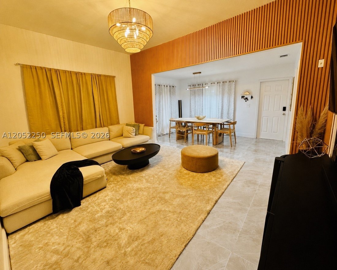 Miami, Florida, United States 4 - 18423071