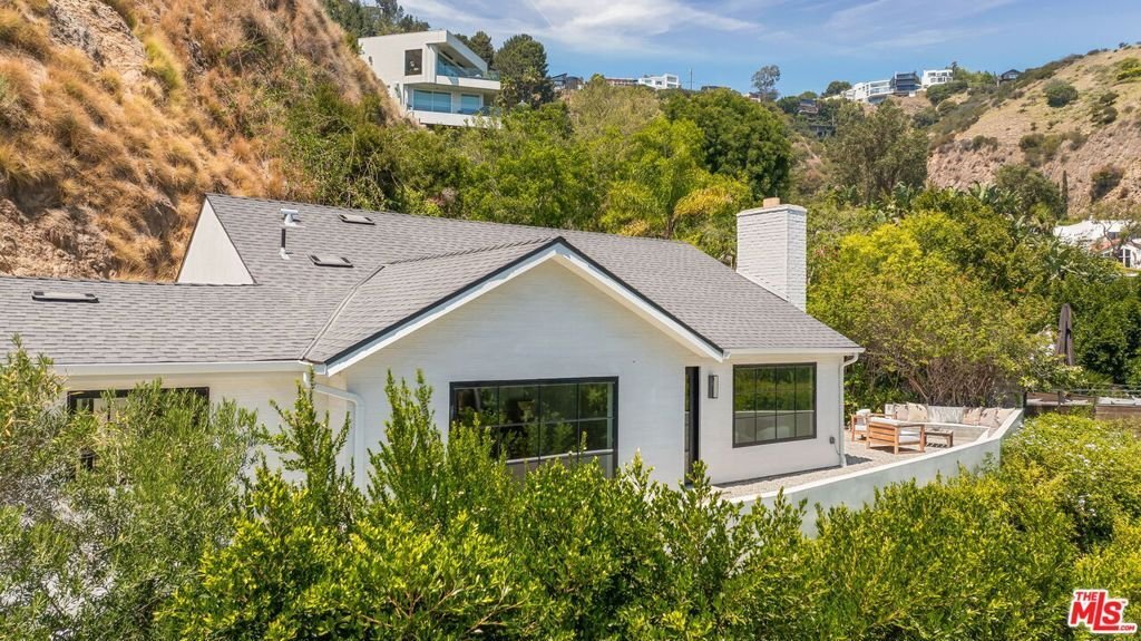 House in Los Angeles, California, United States 4 - 18423417