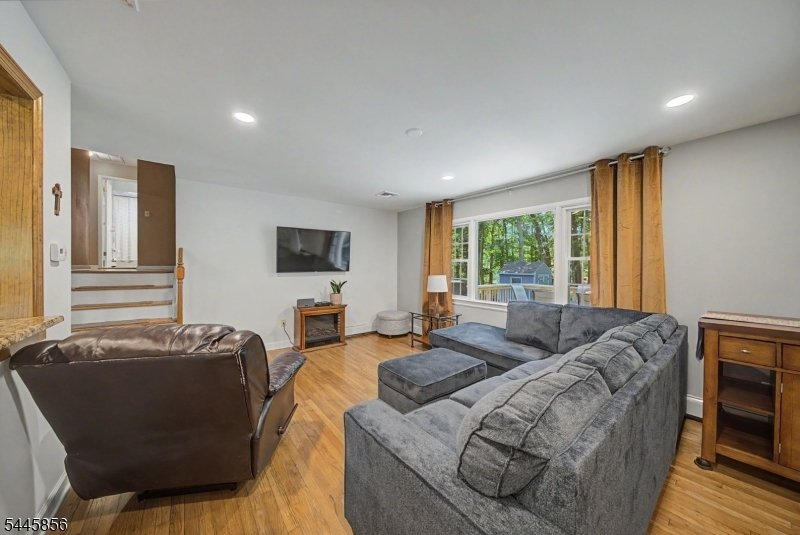 House in Denville, New Jersey, United States 5 - 18422675