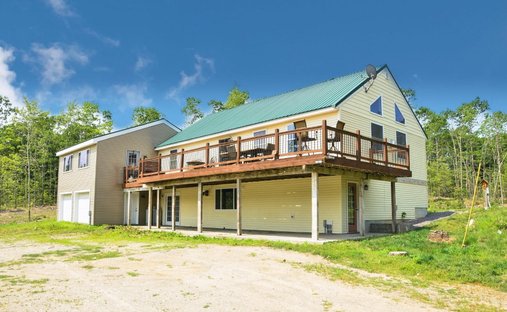 House in West Gardiner, Maine, United States 1