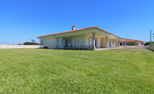 House in Oliveirinha, Aveiro District, Portugal 1