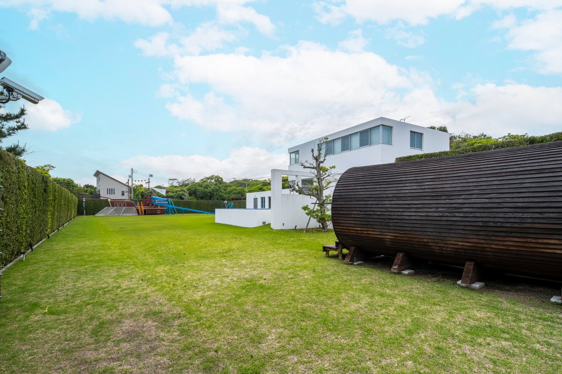 House in Tateyama, Chiba, Japan 4 - 18424086