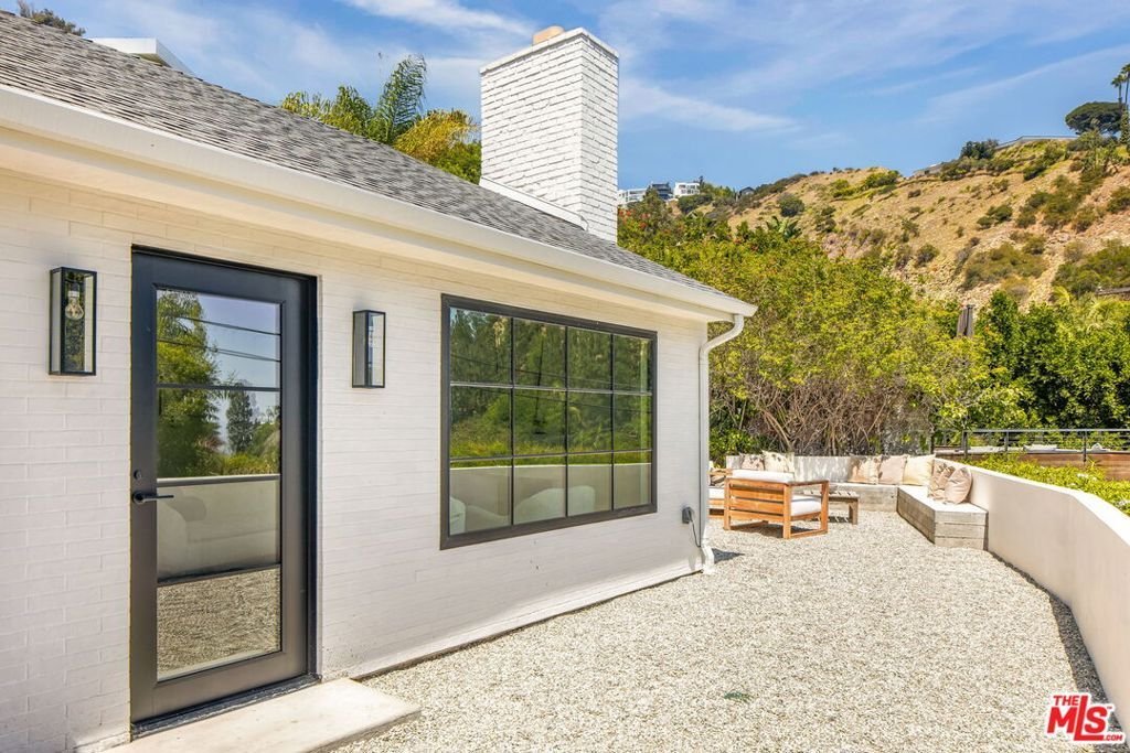 House in Los Angeles, California, United States 5 - 18423417