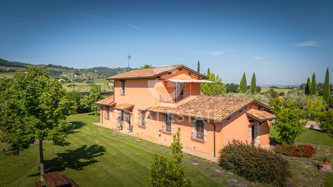Estate in Bettona, Umbria, Italy 4 - 18424011