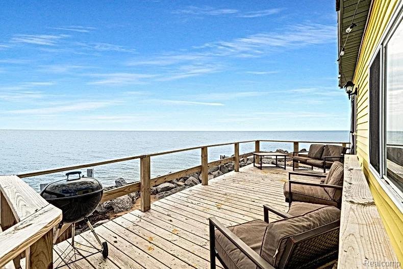 House in Oscoda, Michigan, United States 4 - 18342238