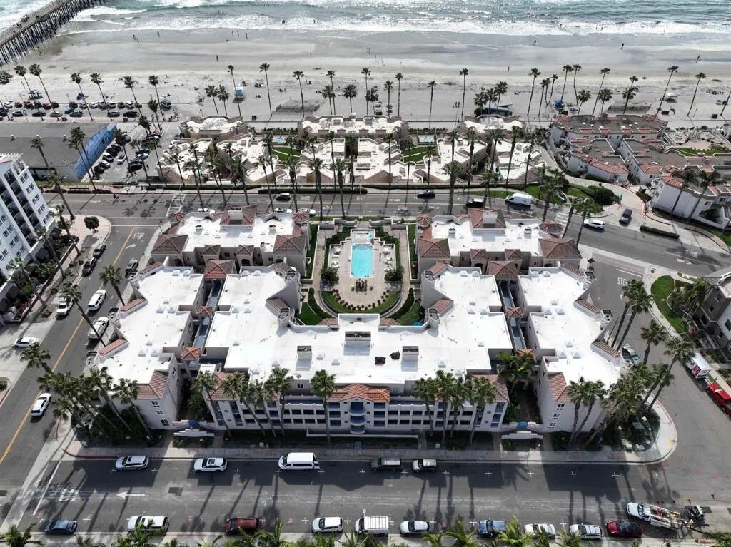 Condo in Oceanside, California, United States 4 - 18425343