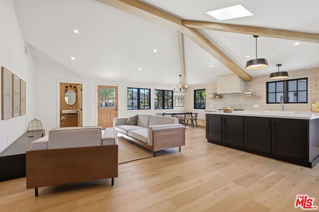House in Los Angeles, California, United States 4 - 18425368