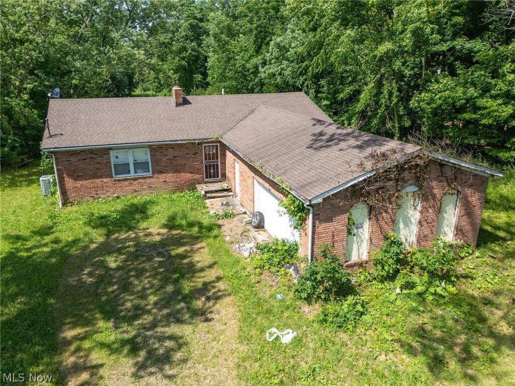House in West Farmington, Ohio, United States 3 - 18425211