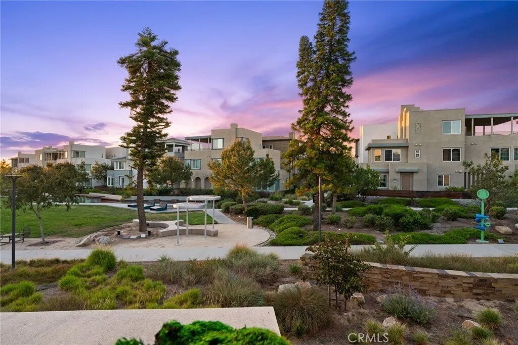 Condo in Irvine, California, United States 4 - 18425335